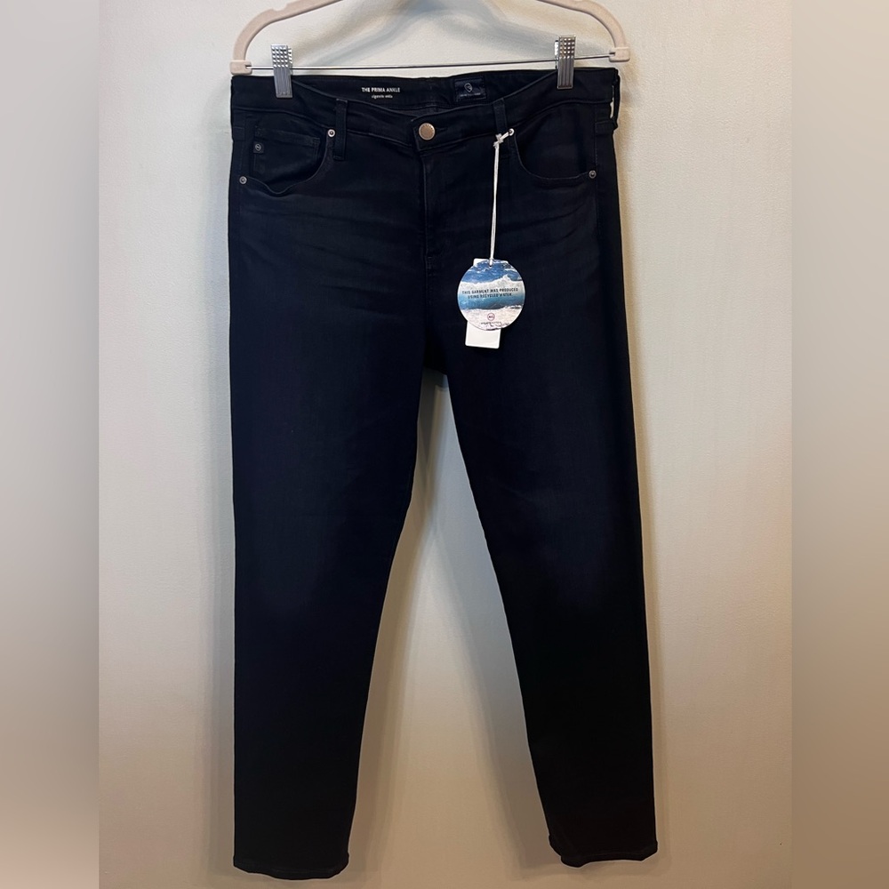 *NWT* AG Adriano Goldschmied The Prima Cigarette Ankle Jeans - Women’s Size 33R‎